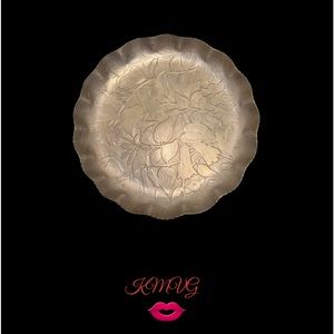 Vintage Federal  Hammered Aluminum Florette Design 11" Tray Ruffled Edge Floral